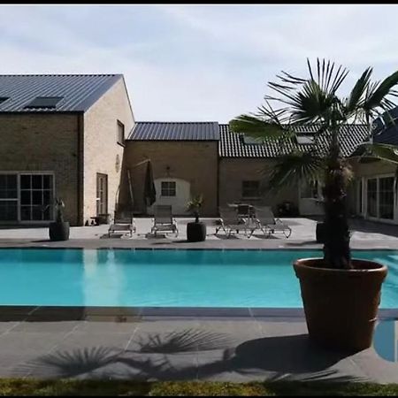 Susberg 3 Luxe Verblijf Met Zwembad En Sauna NeerNeerpelt Exteriör bild
