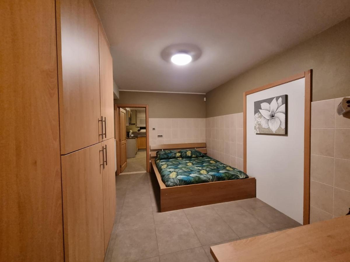 Susberg 3 Luxe Verblijf Met Zwembad En Sauna NeerNeerpelt Exteriör bild
